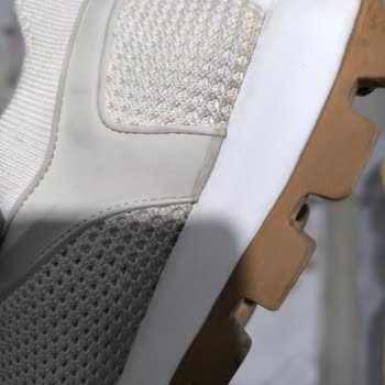 Kalitesiz Ürün Ve Yetersiz Hizmet