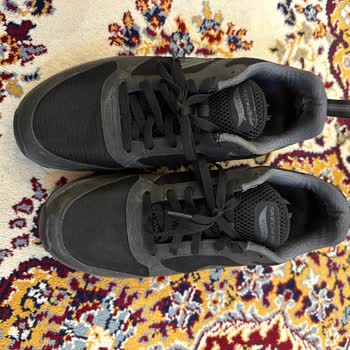 Skechers Ayakkabının İç Astarı Yırtıldı, Çözüm Bulunamadı