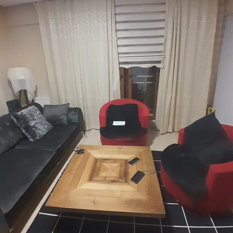 Yanlış Renk Ve Boyutla Gelen Mobilyalar: İade Talebim Reddedildi