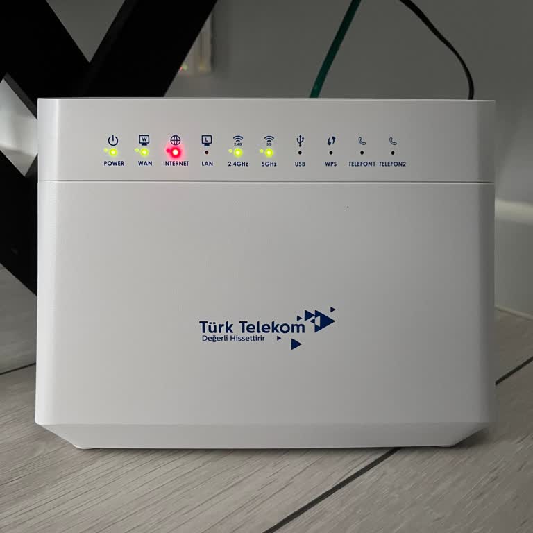 TurkNet Bağlantı Sorunu: Evden Çalışanları Mağdur Ediyor