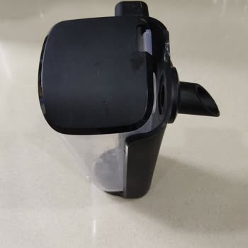 Philips Espresso Makinesi Süt Haznesi Kırıldı, Kullanıcı Hatası Deniyor