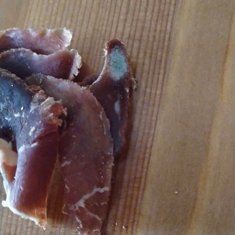 Aytaç Gıda Pastırma Yerine Yanlış Ürün Ve İletişim Eksikliği