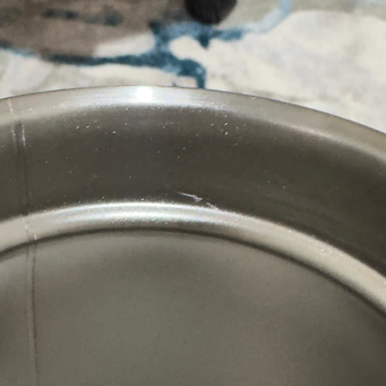 Çizik Termos Ve İnatçı Müşteri Hizmetleri