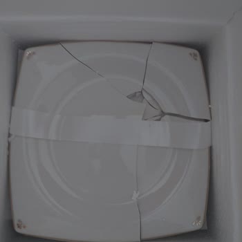 Kırık Parçalar İçin Yanıltıcı Yanıt Ve İlgisizlik