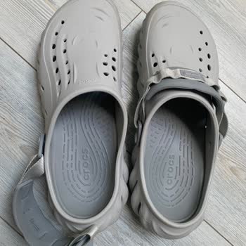 Yüksek Fiyatlı Crocs Terliğin Hayal Kırıklığı: Garanti Süreci Ve Ürün Kalitesi