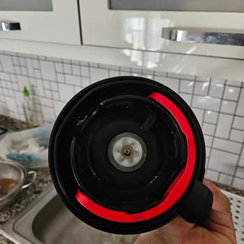 Blender Bıçak Haznesinden Su Kaçırıyor