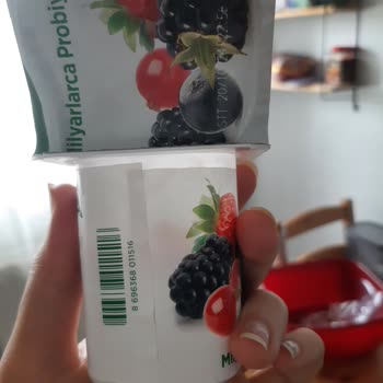 Danone Tikveşli Kaliteli Bilinen Yoğurtta Şaşırtan Görüntü