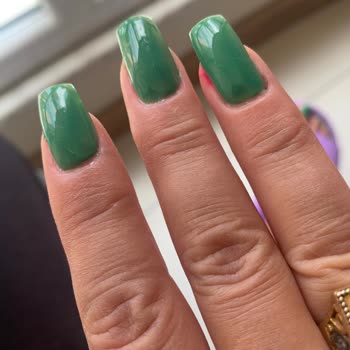 Kostarika Güzellik Merkezi Protez Tırnak Hizmetinde Enfeksiyon Ve Saygısızlık!