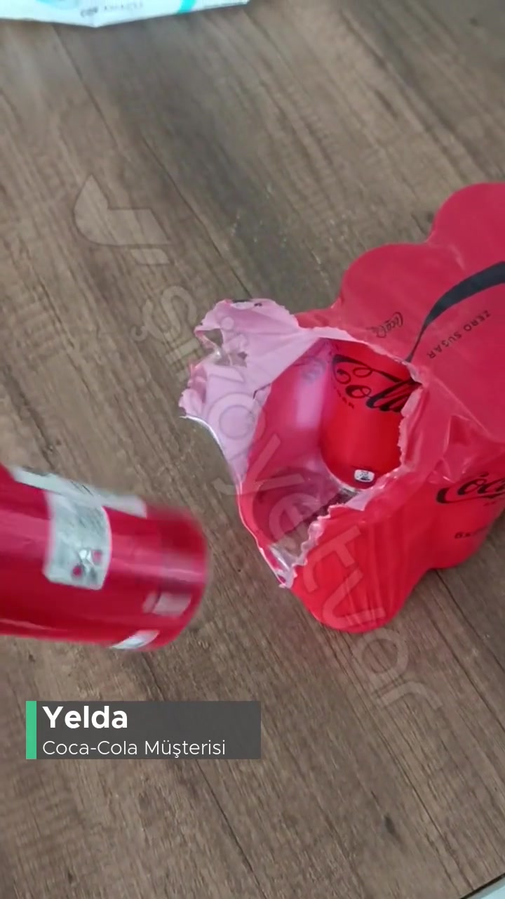 Coca-Cola Açılmamış Kola Kutusu Boş videonun kapak resmi