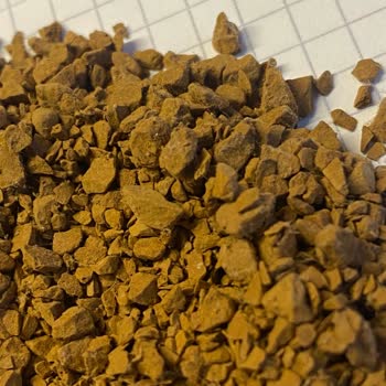 Jacobs Gold Kahvede Örümcek Ağı Şoku