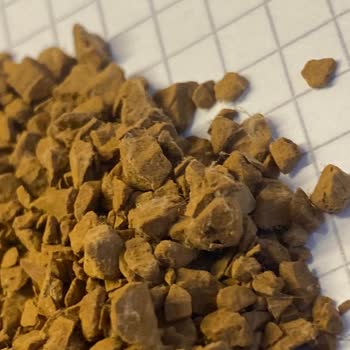 Jacobs Gold Kahvede Örümcek Ağı Şoku