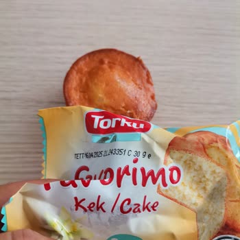 Torku Favorimo Keklerinde Alüminyum Tadına Dair Şikayet