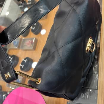 Matmazel Çanta: Bir Saatte Kıyafet Boyayan Sorun