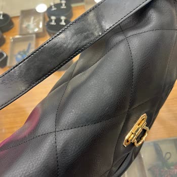 Matmazel Çanta: Bir Saatte Kıyafet Boyayan Sorun