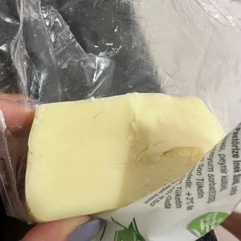 Tire Süt Kaşar Peynirinde Hijyen Sorunu Ve Ulaşılamayan Müşteri Hizmetleri