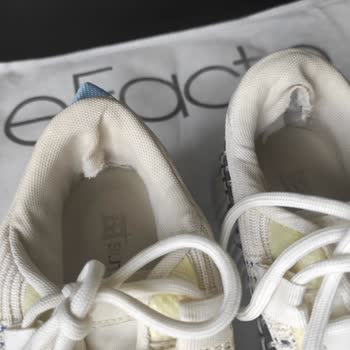 FLO'dan Aldığım Ayakkabıda Yırtılma Sorunu Ve İade Talebi