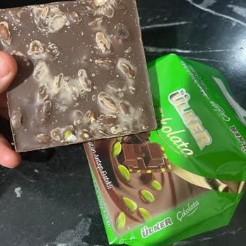 Ülker Çikolatasında Renk Değişimi Ve İlgisizlik