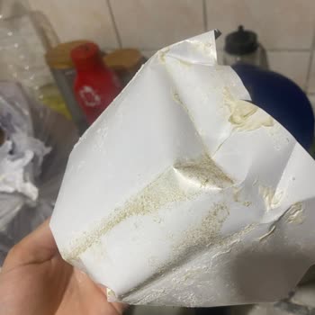 Yayla Markası Margarinin Kötü Kokusu Ve Kalitesi