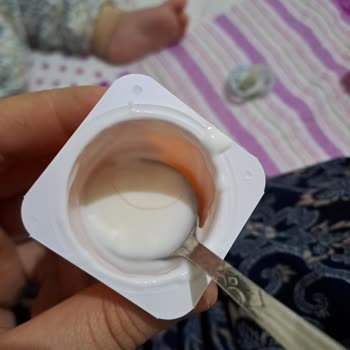 Meyveli Yoğurtta İstenmeyen Sürpriz