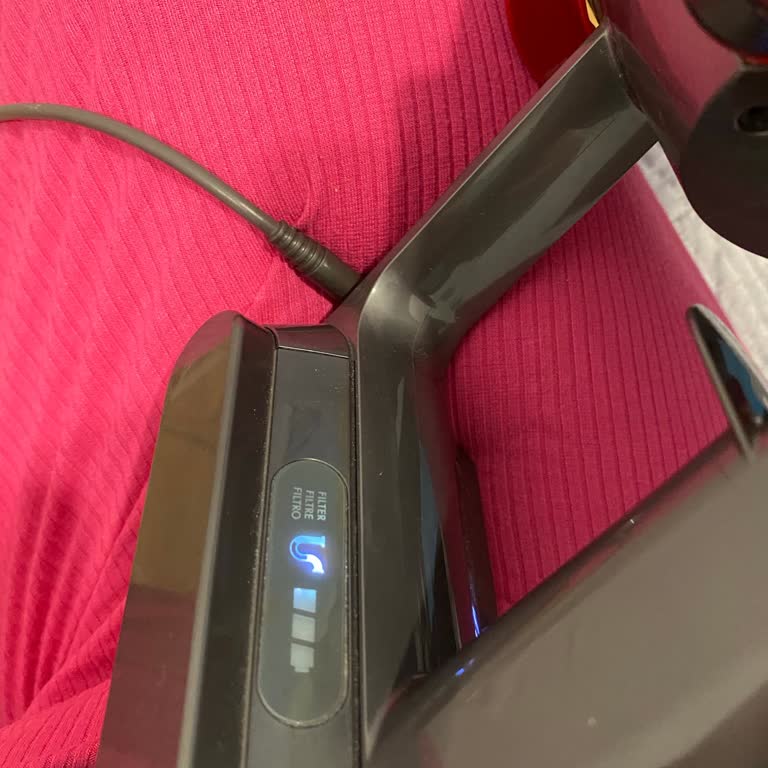 Dyson V10 Süpürgede Sürekli Sorunlar Ve Yetersiz Destek