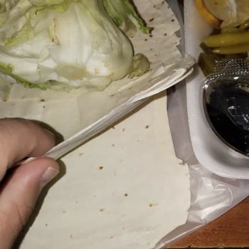 Çürük Marul Ve Yapışık Lavaş Sorunu