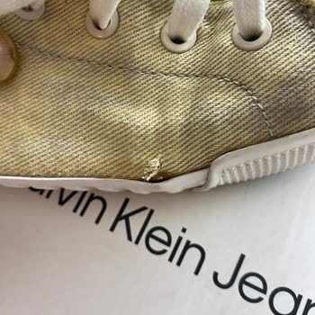 Calvin Klein Ayakkabıda Kalite Sorunları Ve Yetersiz İnceleme