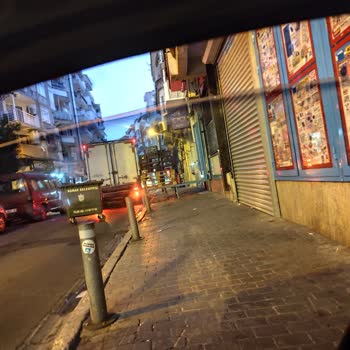 A101 Mağazasının Trafik Engeline Karşı Çözüm Talebi