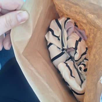Lefties Aldatıcı Hizmet Bedeli Ve Yetersiz Paketleme