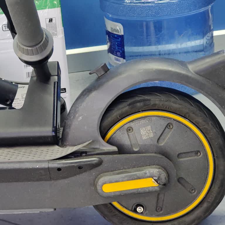 Teknosa Scooter Tamirinde Sürekli Sorun Ve Yanlış Teslimat