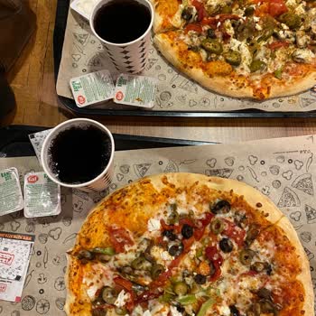 PizzaLazza'da Malzeme Eksikliği Ve Kalite Düşüşü