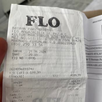 FLO Mağazasından Alınan Ayakkabıda Üretim Hatası