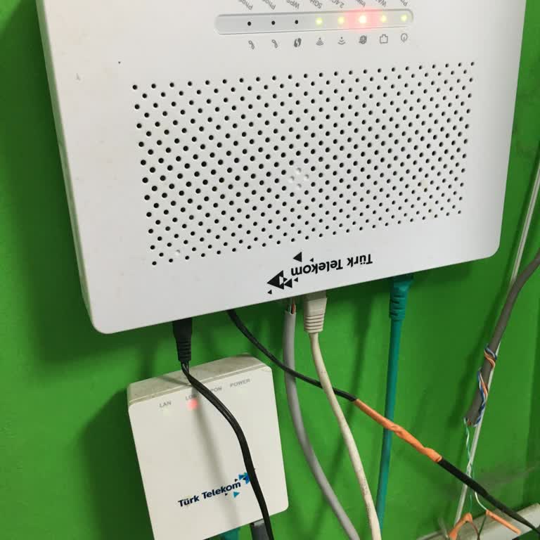 İnternet Kesintisi Ve İletişim Sorunları