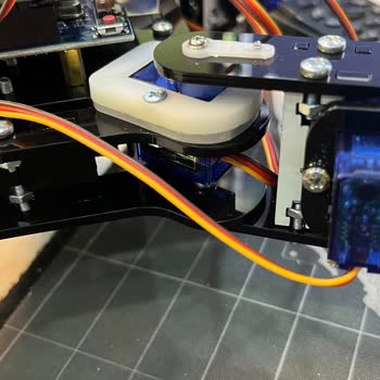 Rex Serisi Robotun Yazılım Ve Montaj Sorunları