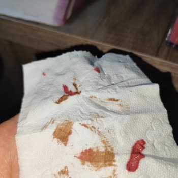 Flormar Mood Booster Blush Changed Color in a Month