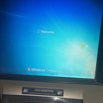 ATM'de Yutulan Para Ve Kart: Bankaların Yavaş İşleyişi
