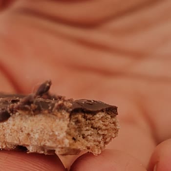 Sevilen Markada Hijyen Sorunu: Torku Çikolatalı Bisküvi