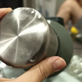 Ezilmiş Kapaklı Termos Ve Amazon'un Yetersiz Desteği