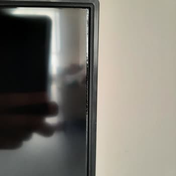 Grundig TV Ekran Değişimi Sorunu