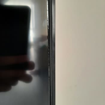 Grundig TV Ekran Değişimi Sorunu