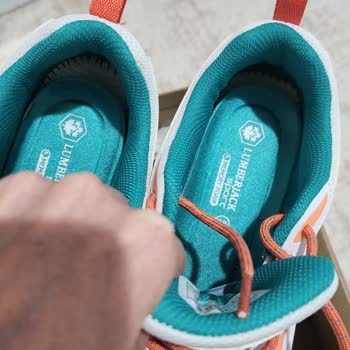 FLO'dan Aldığım Ayakkabının Tabanı Çıktı, Değişim Reddedildi!