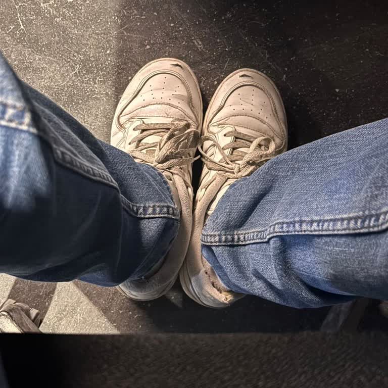 Adidas Ayakkabı Kalitesizliği Ve İade Süreci Sorunu