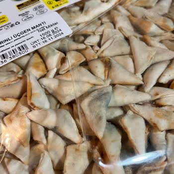 Son Kullanma Tarihi Geçmemiş Mantı Küflenmesi