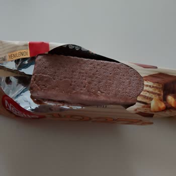 Tarihi Geçmemiş Çikolatanın Bozuk Çıkması