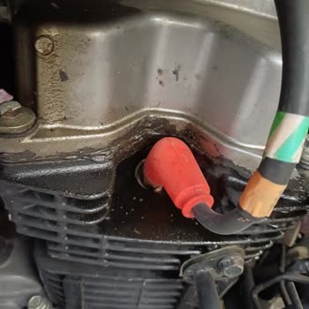 Hero X Pulse 200'de Kronik Yağ Kaçağı Sorunu