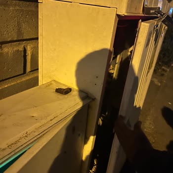 Dicle Elektrik Dağıtım Elektrik Kesintisi Ve Güvenlik Tehlikesi!