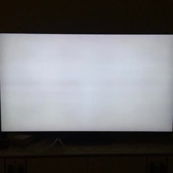 Samsung Q80D Televizyonda Siyah Lekeler Ve Yetersiz Müşteri Hizmeti