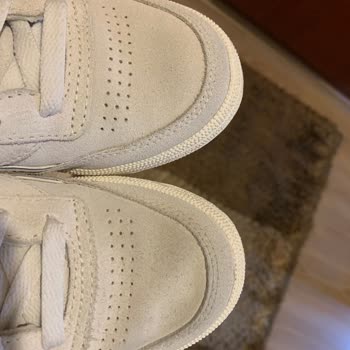 Reebok Ayakkabıda Erken Bozulma Sorunu