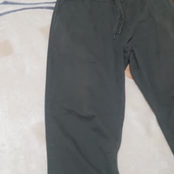 Mavi Pantolonun Dizlerinde Solma Sorunu