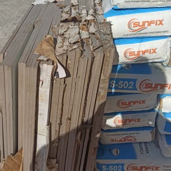 Kırık Seramikler Ve Yüksek Nakliye Ücreti Mağduriyeti