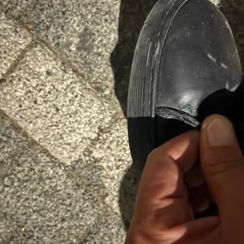 Bambi Ayakkabıda Kalite Sorunu Ve İade Süreci